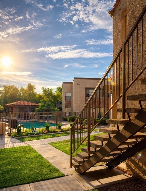 Scottsdale Place Apartments photo 5